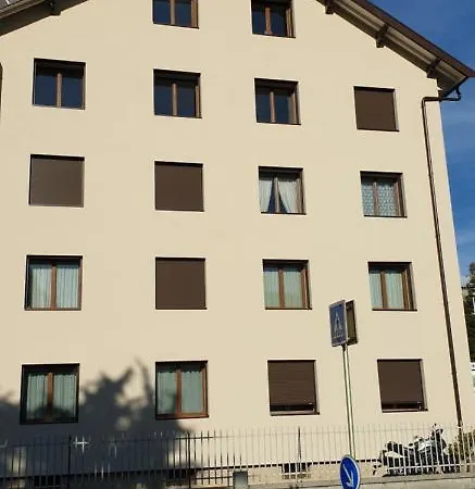 Le Golden A 5min Du Centre-ville Avec Parking Privatif Gratuit Apartment Annecy